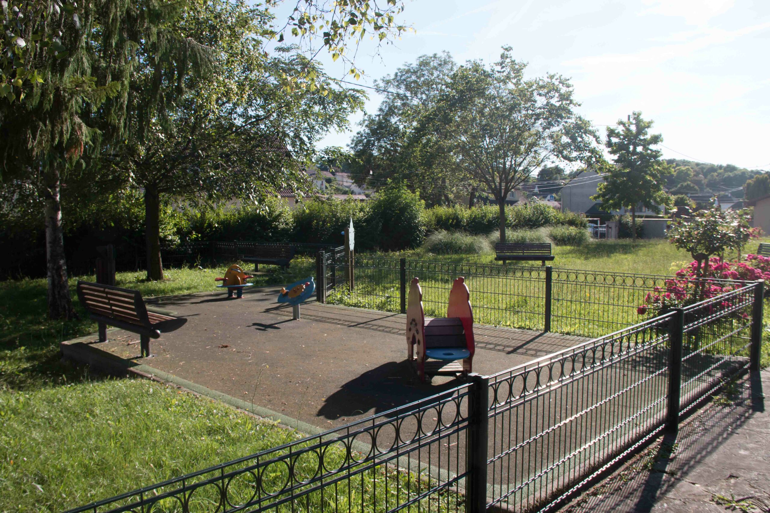 Parc de la résidence Henri Marlé de Marly-la-Ville
